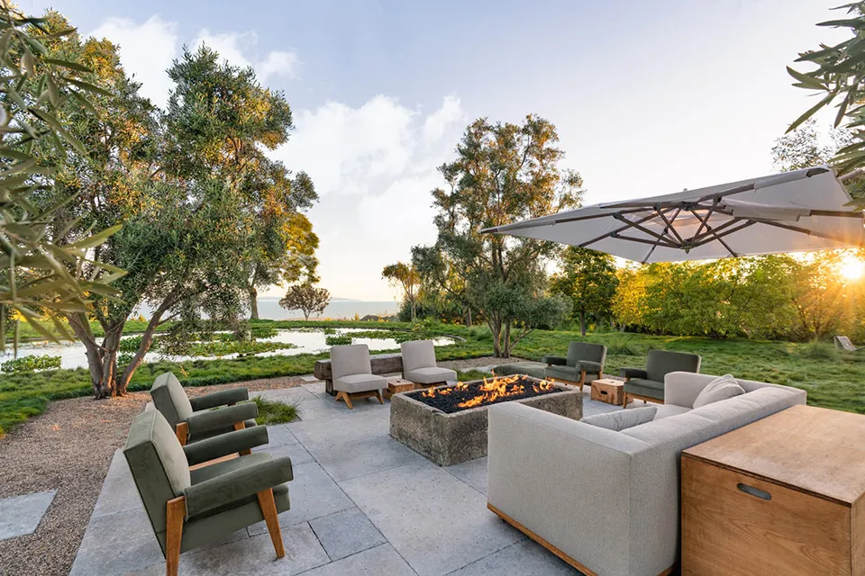 Ellen DeGeneres' Salt Hill House