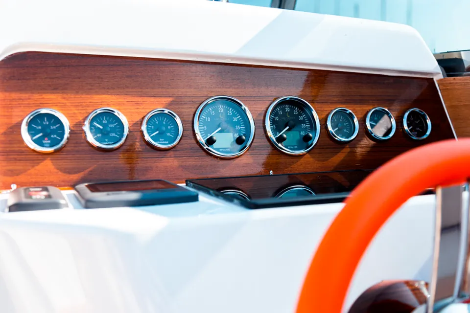 Castagnola Heritage 9.9 Yacht