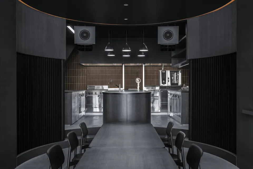 Tokyo Burnside Café