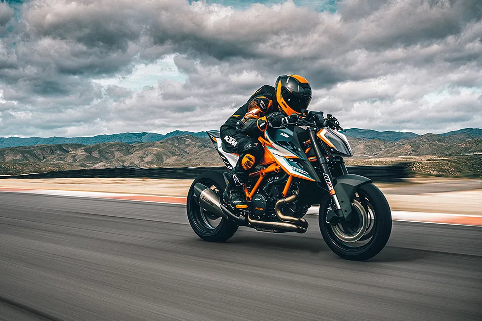 KTM 1290 Super Duke RR 2021