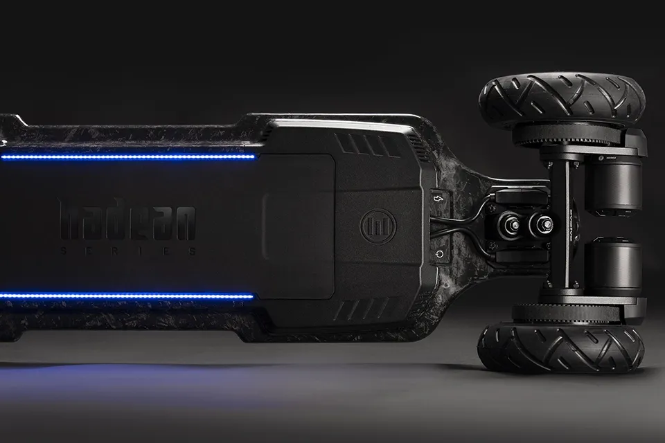 Evolve Hadean Carbon Electric Skateboard