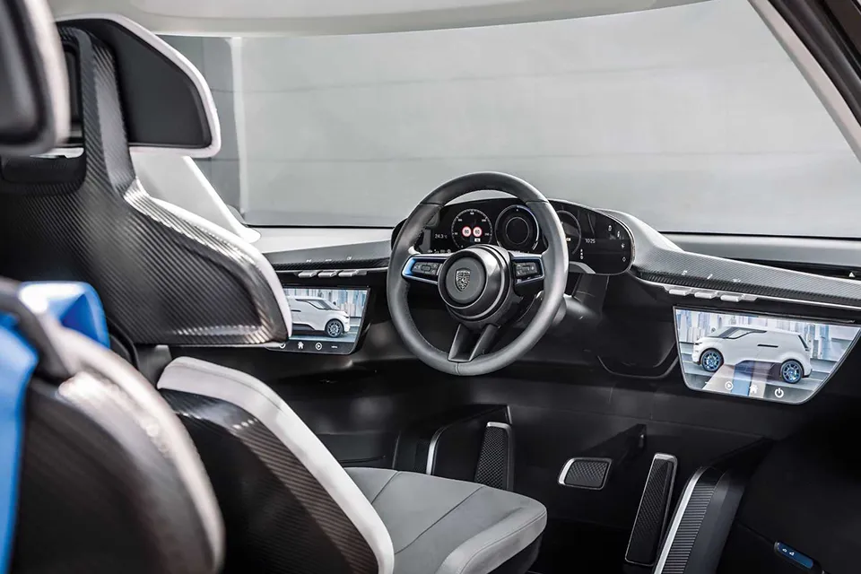 Porsche Renndienst EV Concept