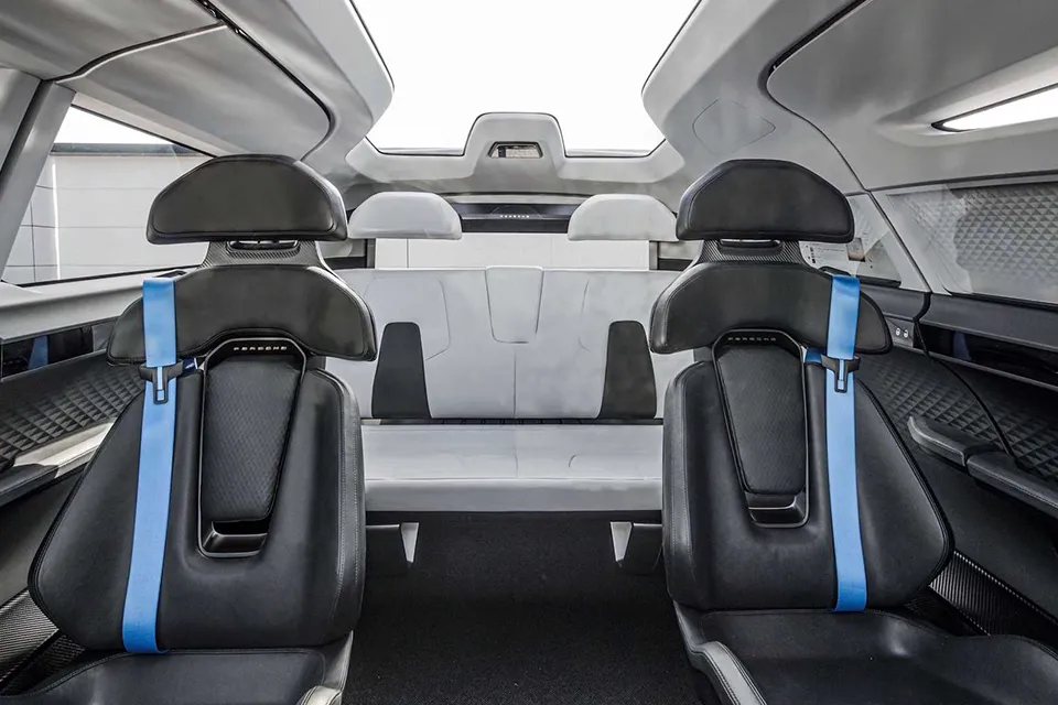 Porsche Renndienst EV Concept