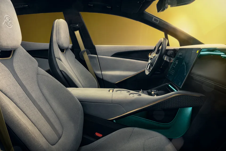 Lotus Eletre SUV