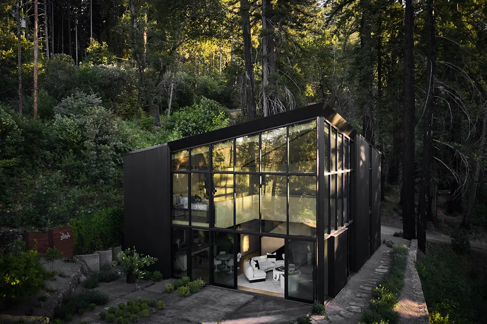 Mount Veeder Outpost