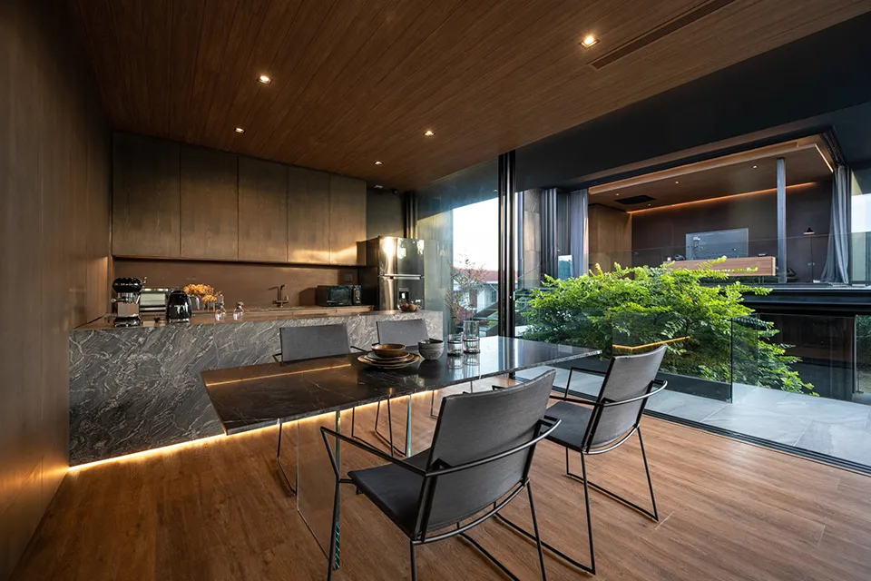 V60 House