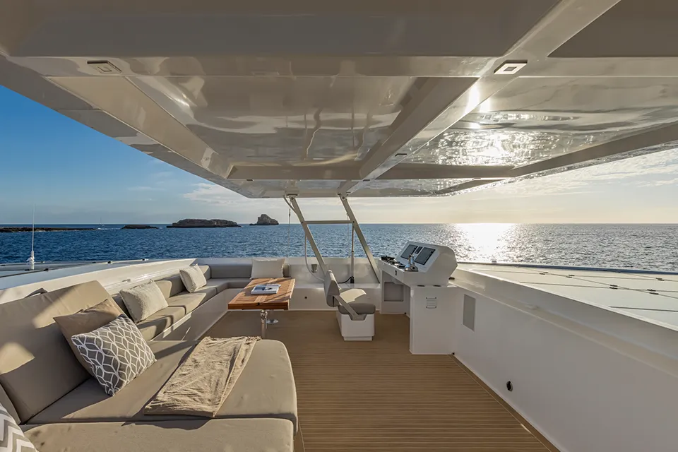 Silent-Yachts Silent 60 Solar Electric Catamaran