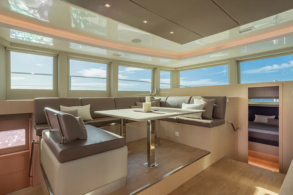 Silent-Yachts Silent 60 Solar Electric Catamaran