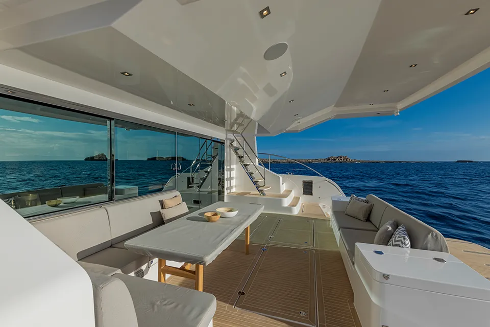 Silent-Yachts Silent 60 Solar Electric Catamaran