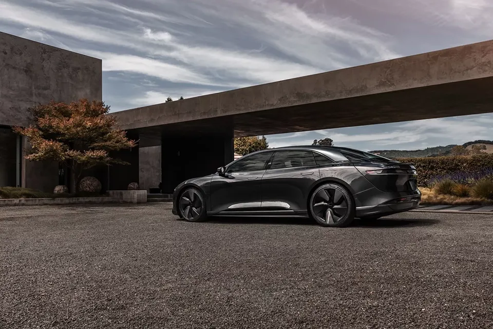 Lucid Air Stealth Look EV