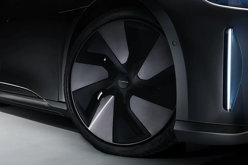 Lucid Air Stealth Look EV