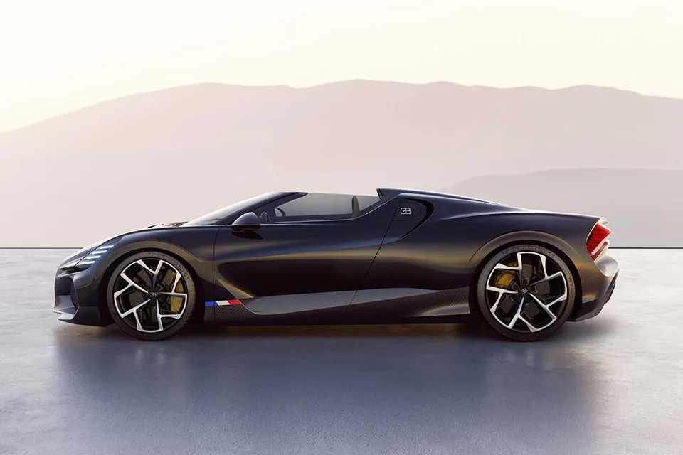 2024 Bugatti W16 Mistral