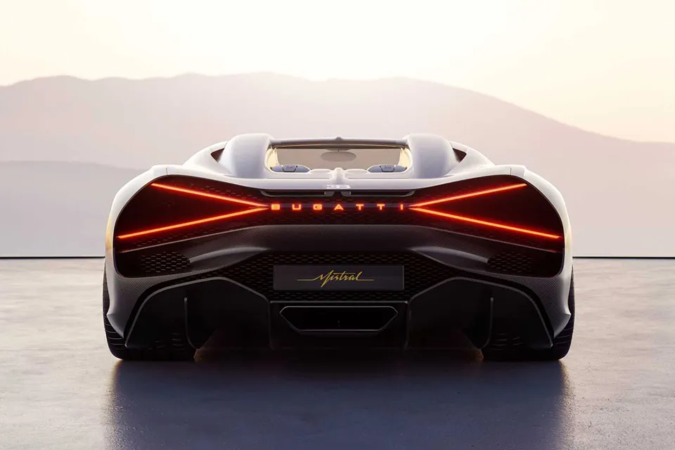 2024 Bugatti W16 Mistral