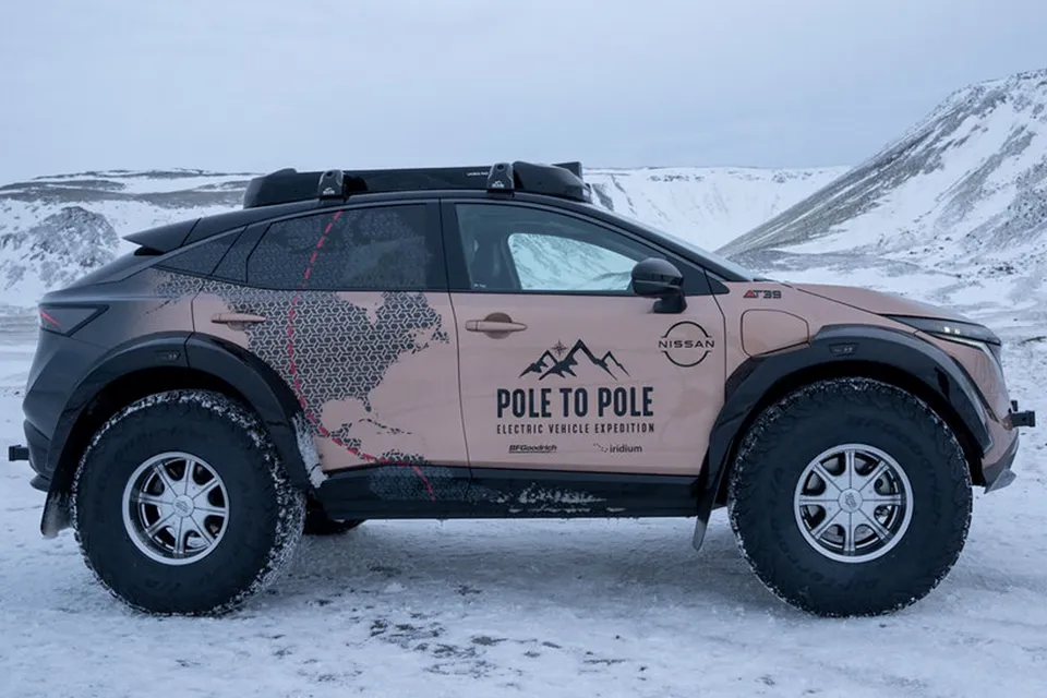 Nissan Ariya Pole Expedition EV