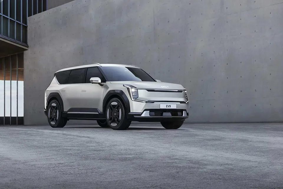 Kia EV9 SUV – A Three-Row SUV That Packs a Revolutionary Punch