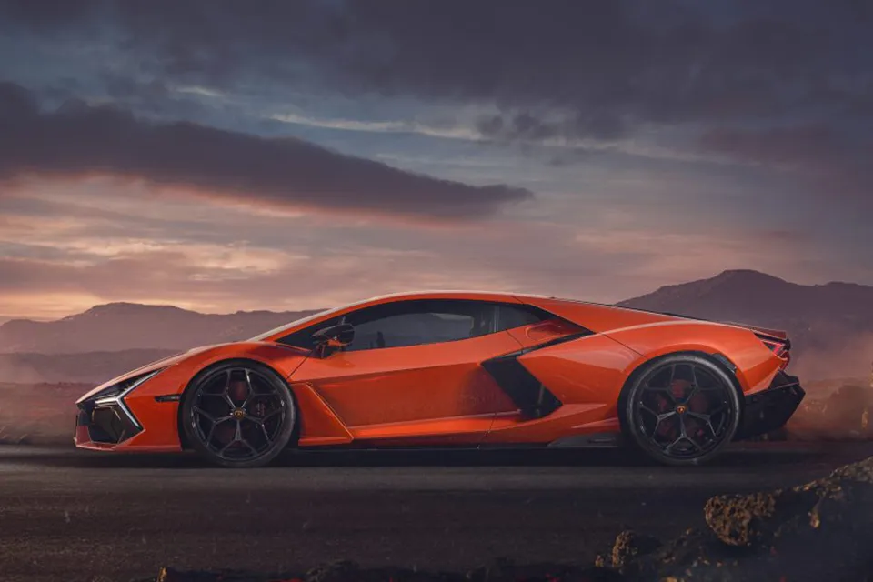 The 2024 Lamborghini Revuelto HPEV: A New Dawn for the Italian Stallion