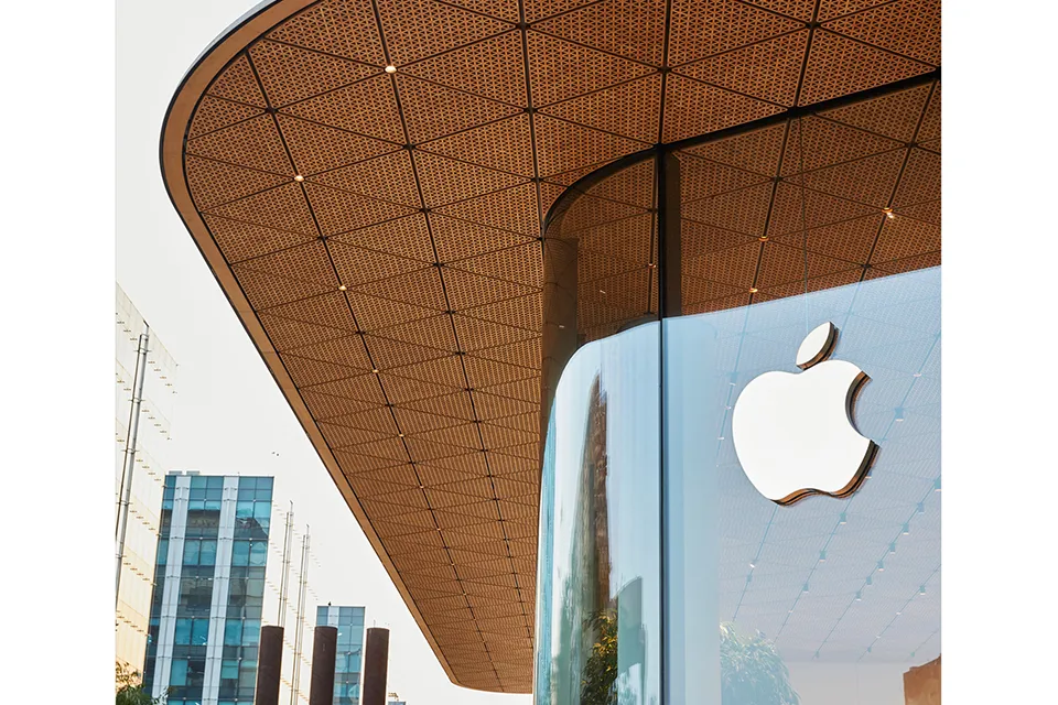 Apple First Flagship Store in India