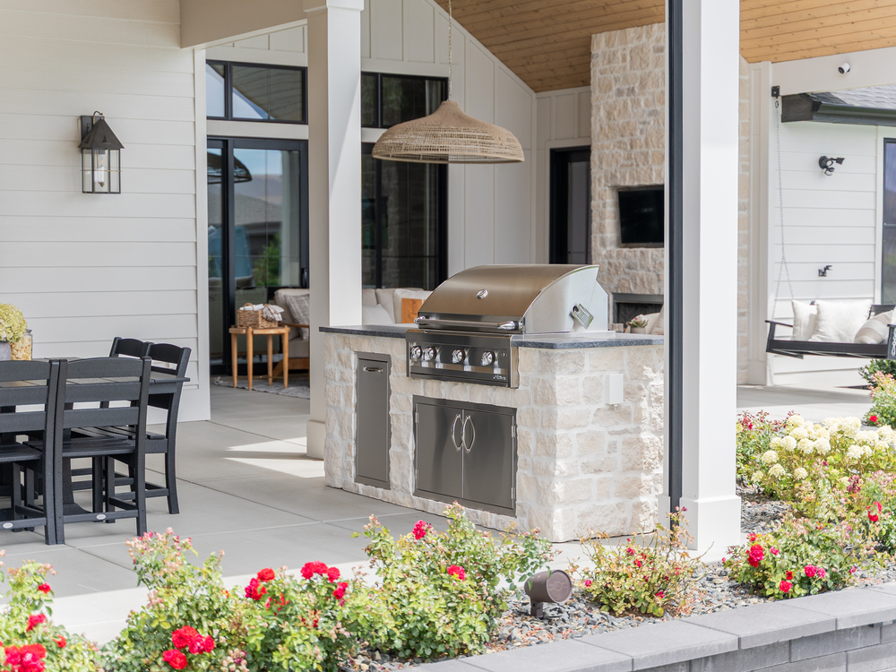 modern rustic cottage - Exterior
