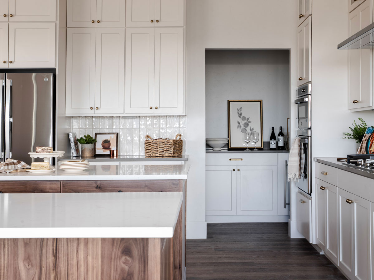 Semi-custom kitchen cabinetry white