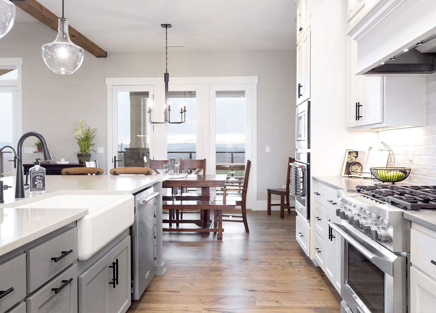 Modern Farmhouse Kitchen