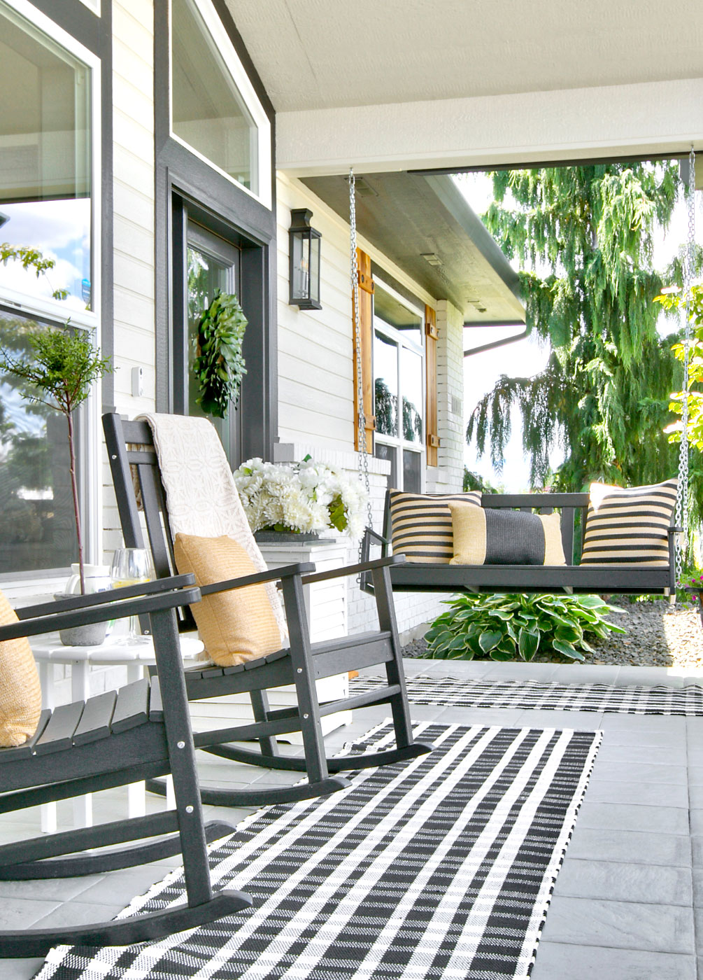 Front porch furniture black and white