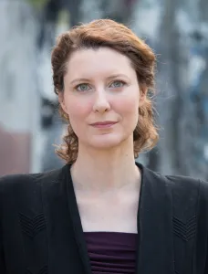 Dr. Anna-Lisa Cox
