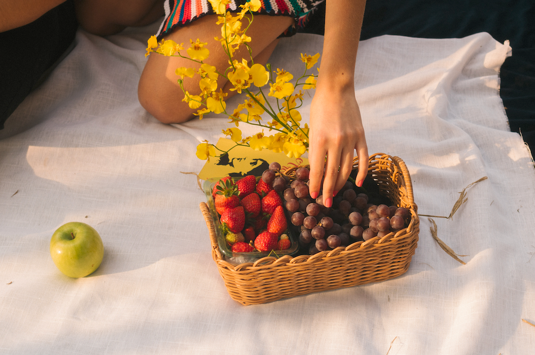 Fruit and flower gift basket for delivery in New York City