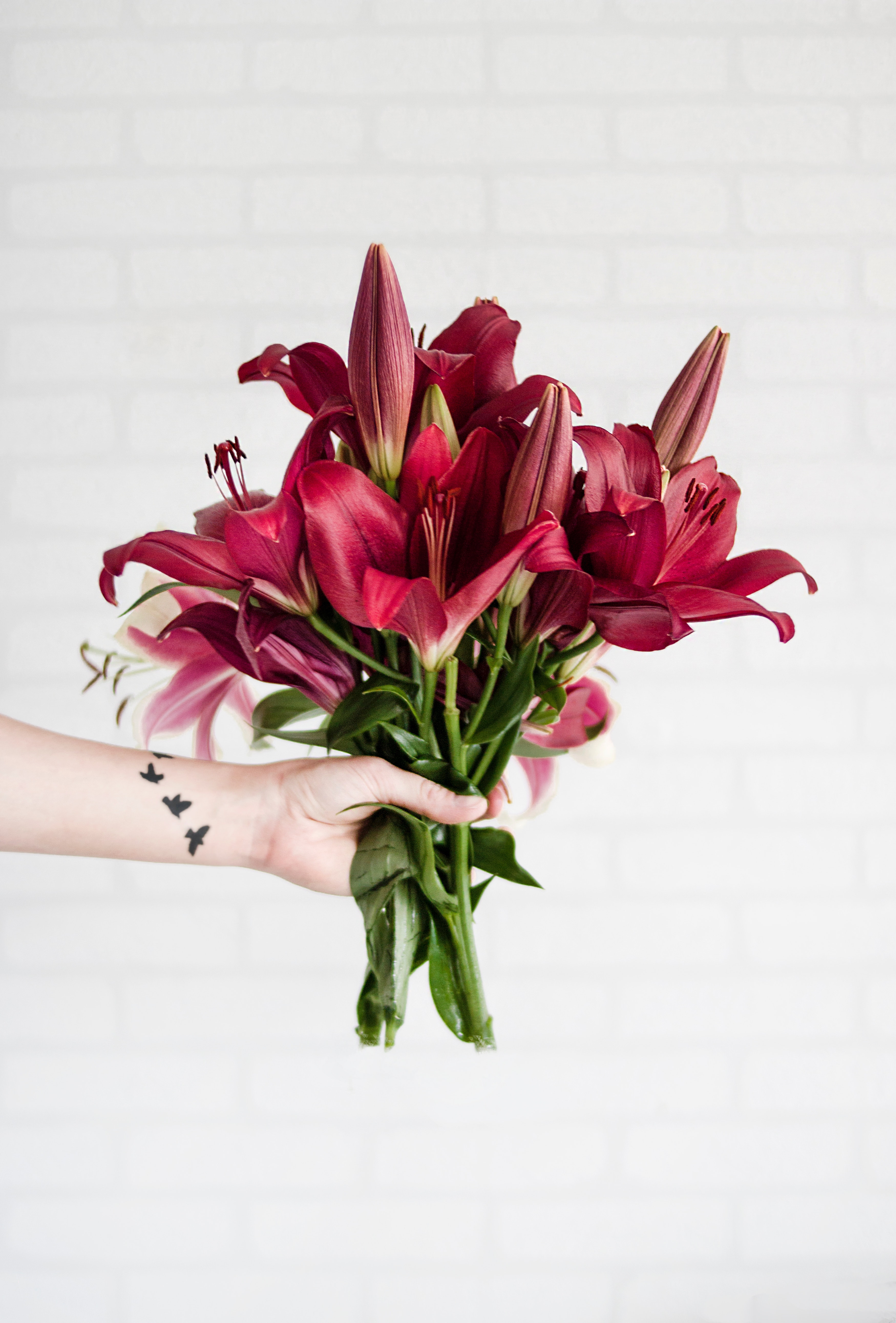 Fresh Easter flower arrangement for the home