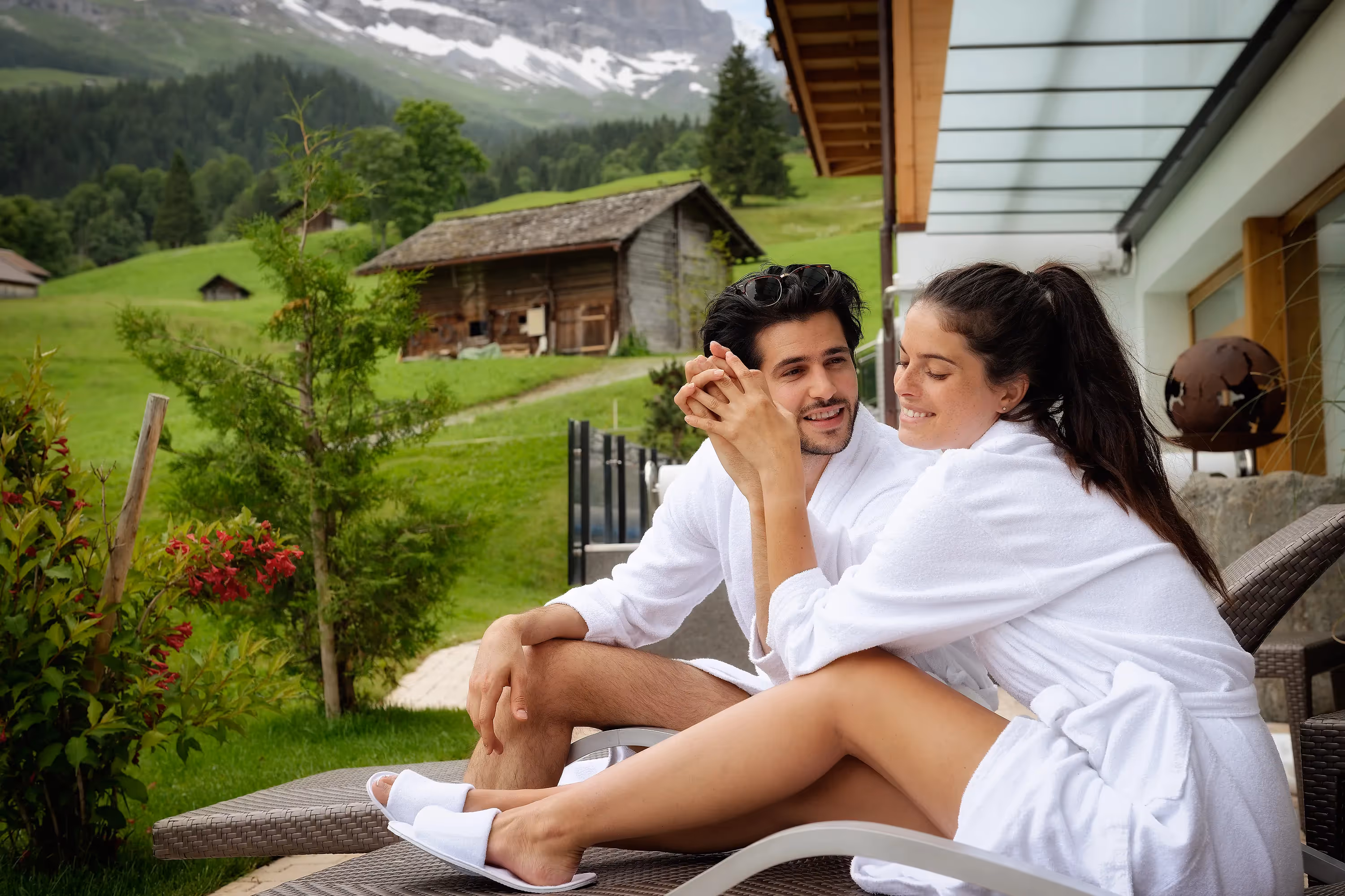 photo lifestyle de mannequins au spa de l'hôtel aspen à grindelwald en suisse