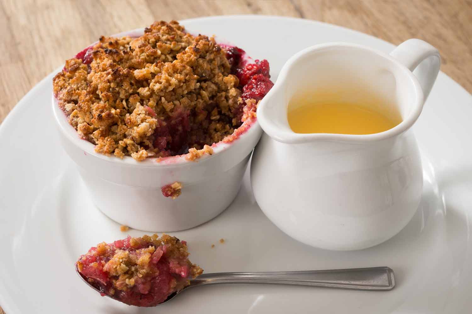 Oaty Rhubarb and Ginger Crumble