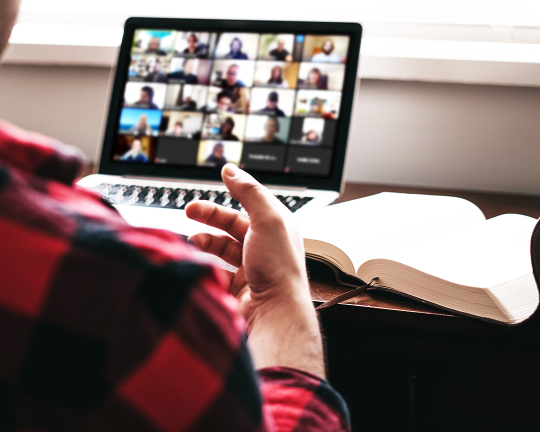 Top 10 ways to keep good communication with your clients while working remotely