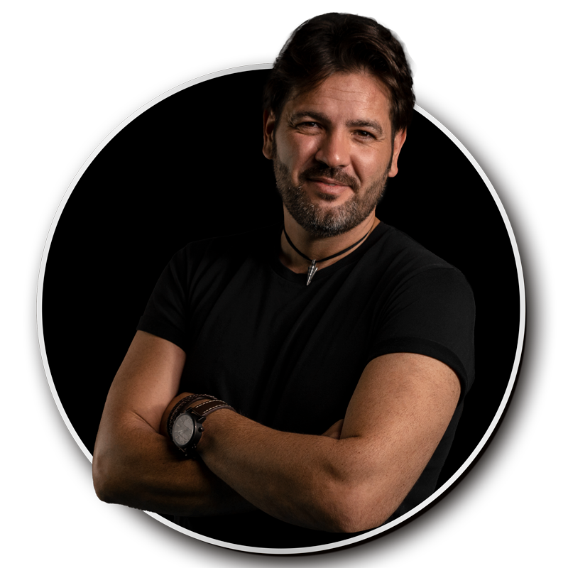 Adam-Ayash CEO of Smart Man Media