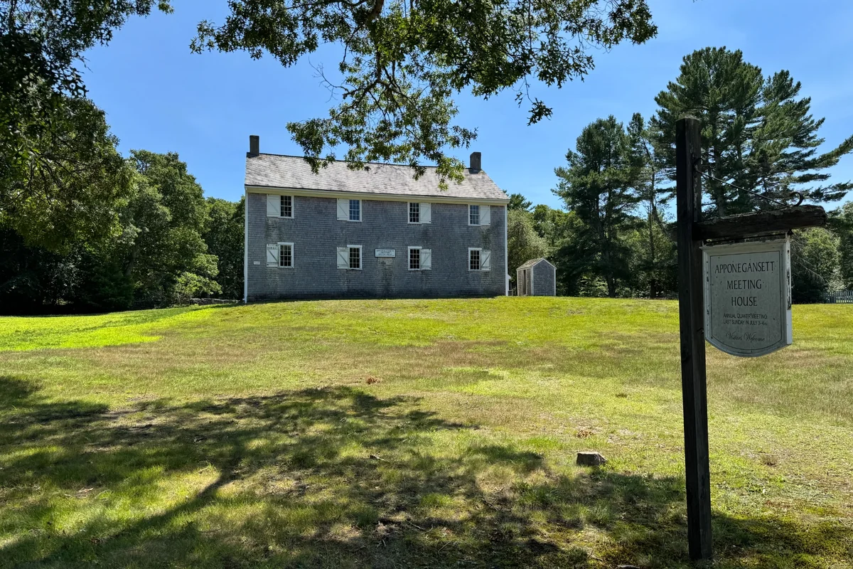 Apponagansett Meeting House in Dartmouth, Ma