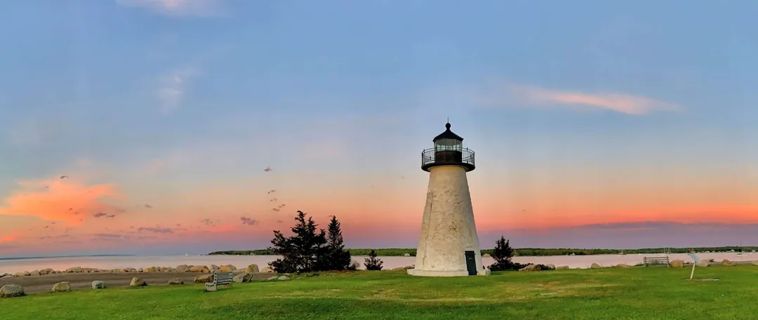 Mobil version, cropped photo of Ned's Point Lighthouse located in Mattapoisett, Massachusetts.