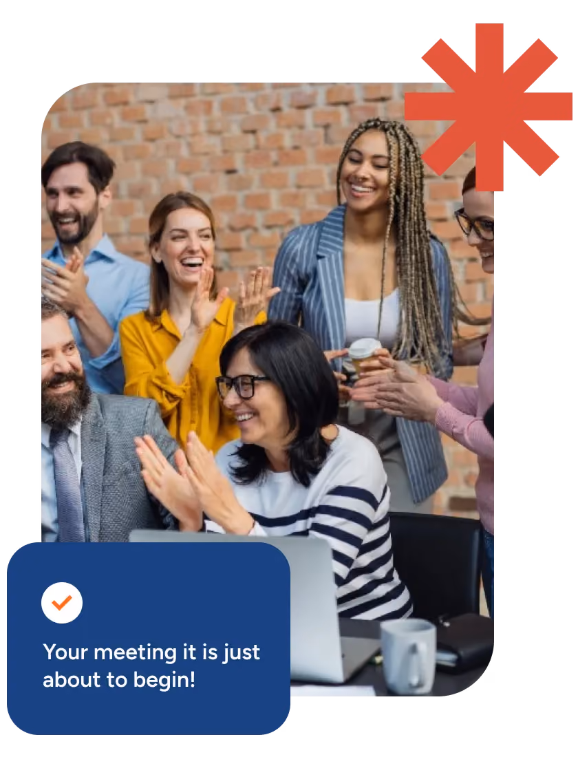 Team di lavoro che festeggia durante un meeting