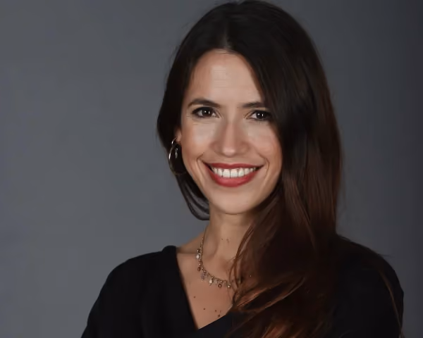Corena Pezzella