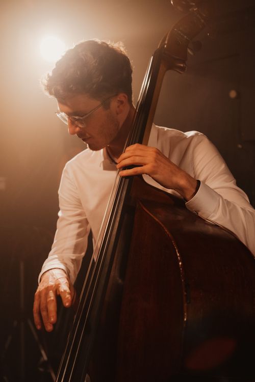 Jazzband München, Bolandi Trio mit Kontrabass, Klavier und Schlagzeug als Jazz Band in Bayern, 2022