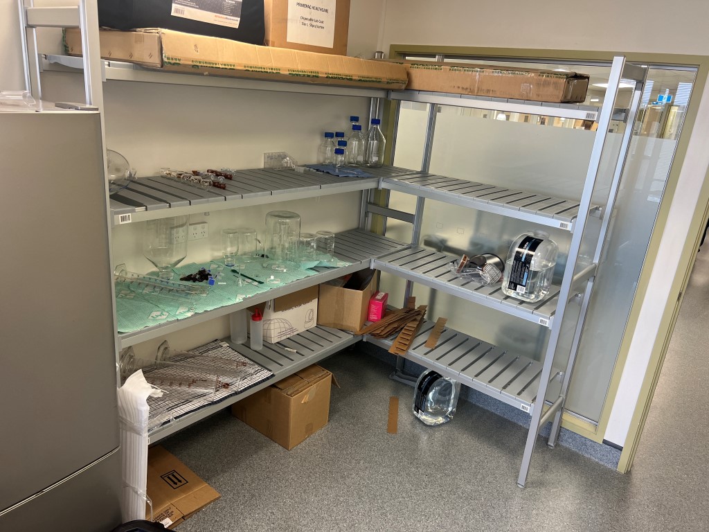 Corner Shelving (x3)
