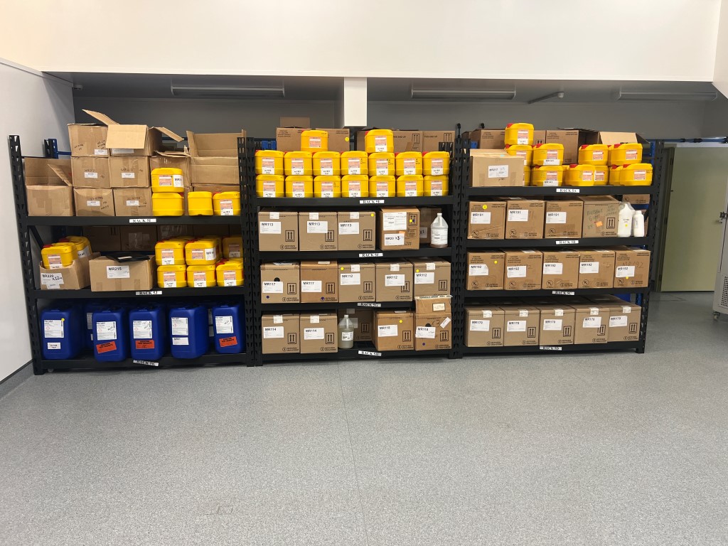 Racks/Shelving