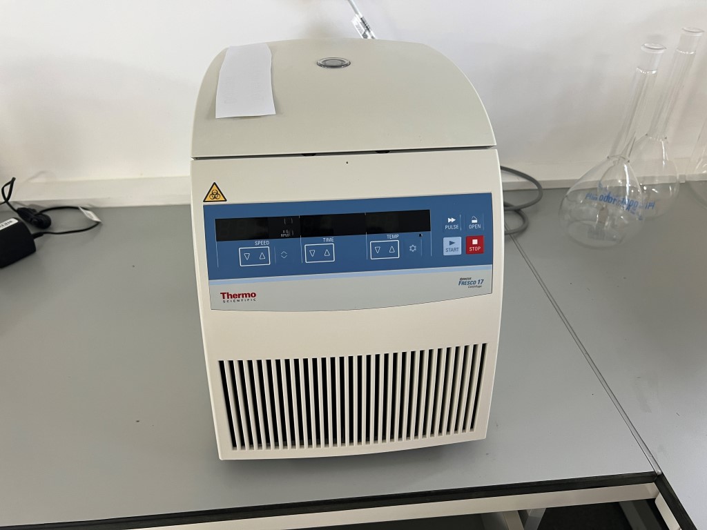 Lab Centrifuge