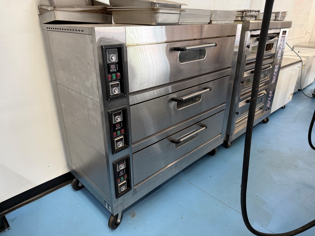 Oven - Deck