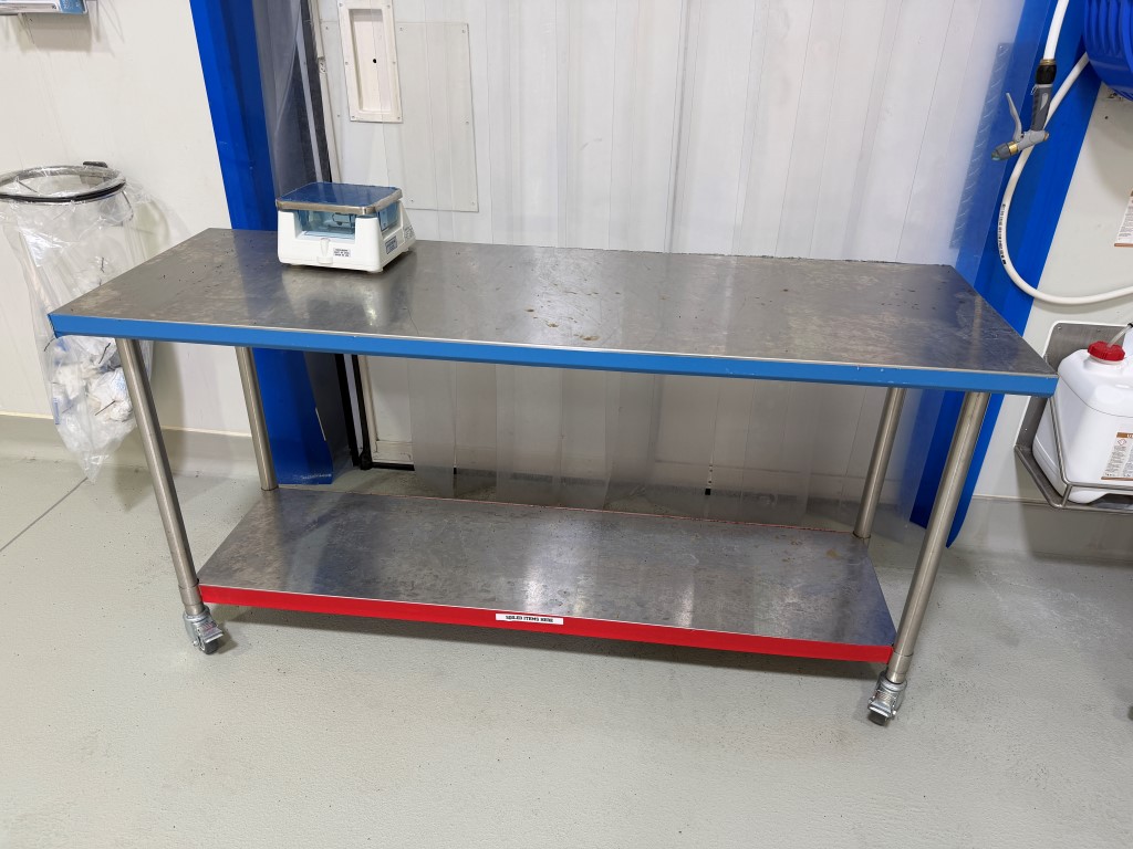 Bench/Table (x2)