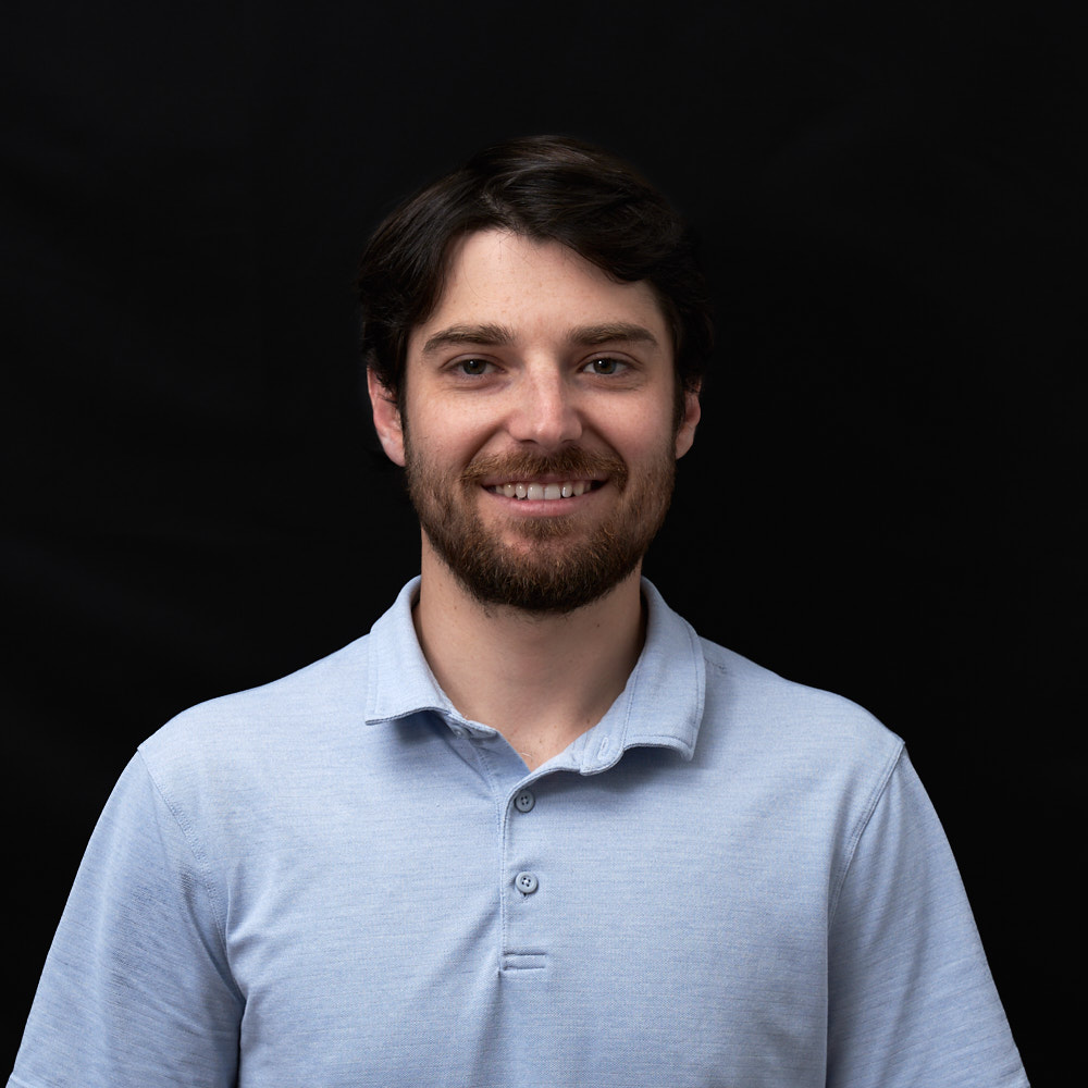  Avery Weiss - Roofmeadow Services