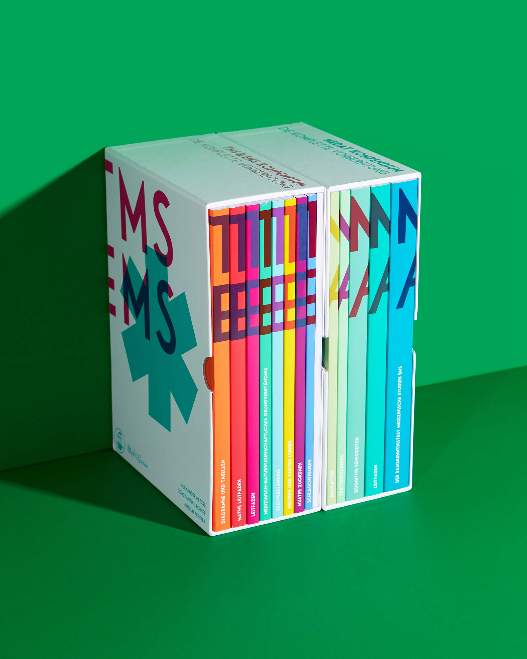 Schuber Design mit Büchern
