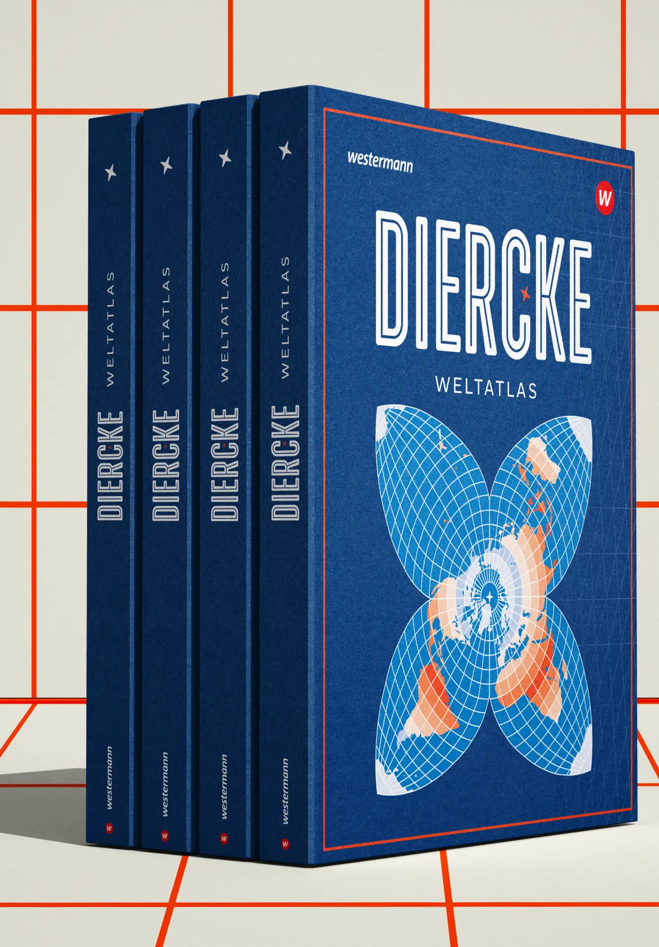 Vier aufgereihte Exemplare des Diercke Weltatlas