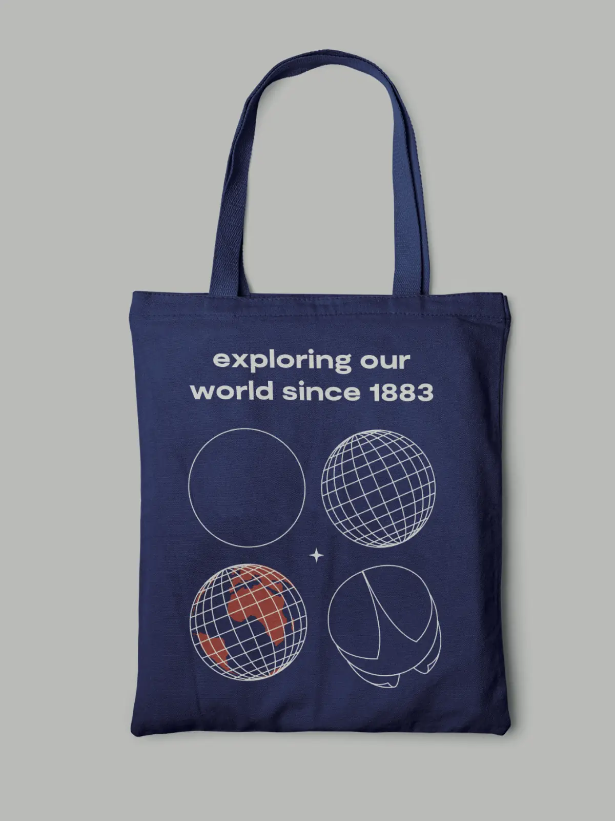 Diercke Stofftasche mit dem Text „exploring our world since 1883“