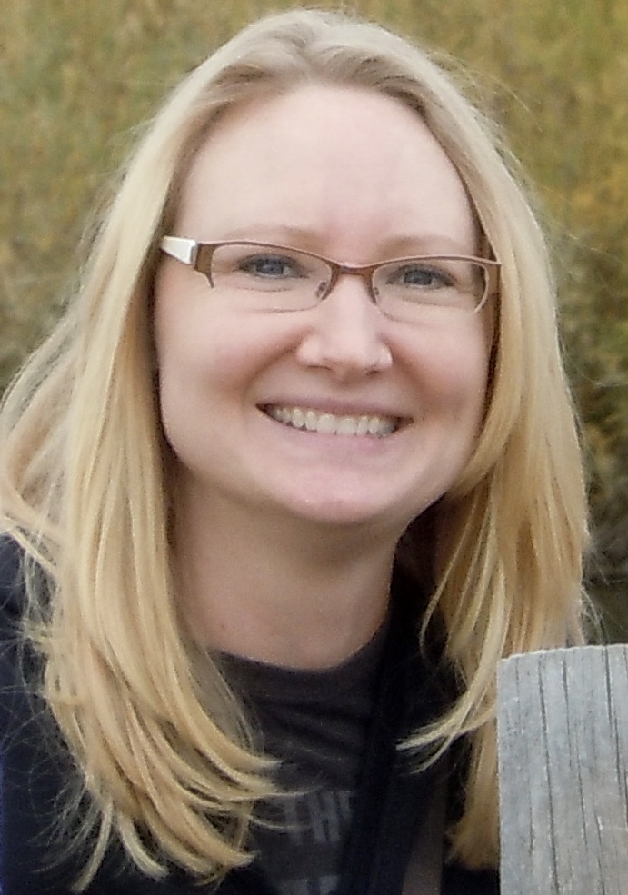 Nicole Scholz headshot