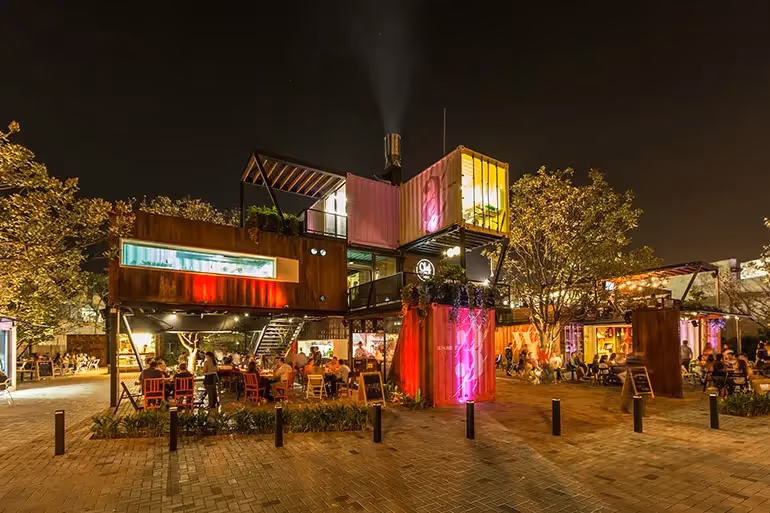 Calle Lake Culture House