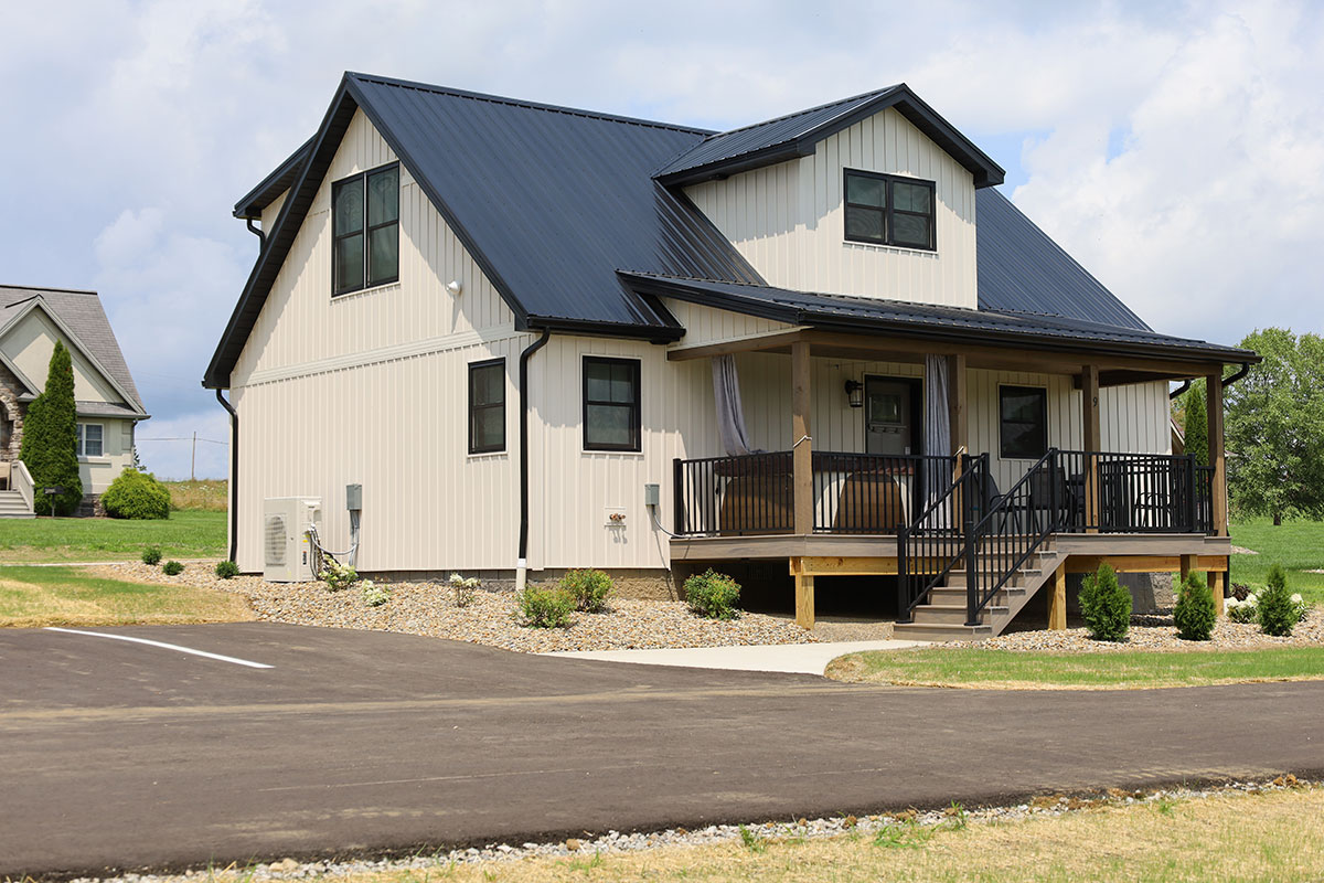 Custom Modular Log Home built by Buckhorn Builders in Millersburg, OH