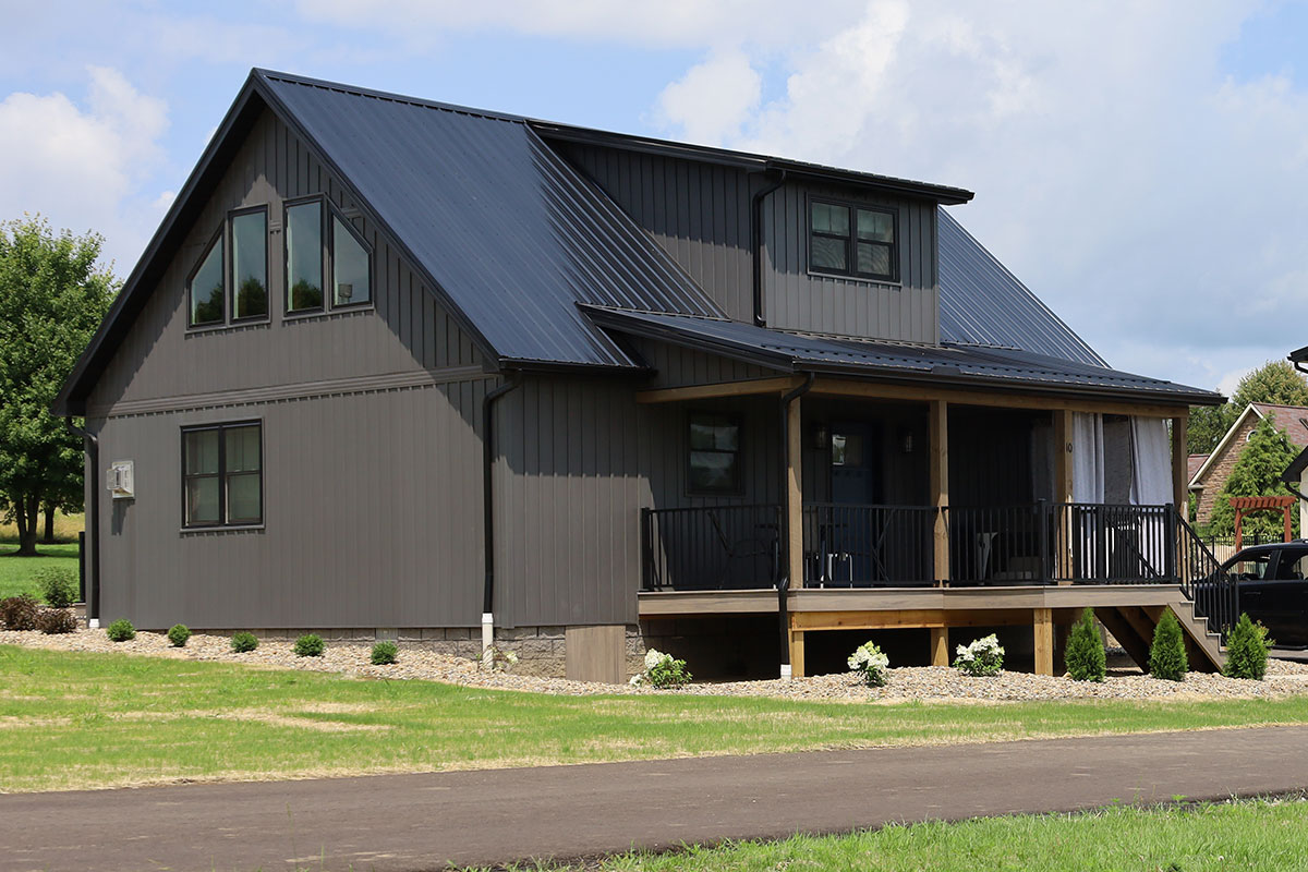 Custom Modular Log Home built by Buckhorn Builders in Millersburg, OH